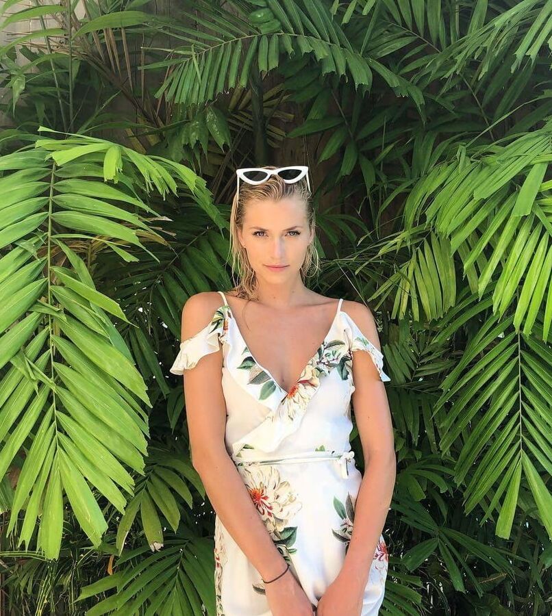Celebrity Boobs - Lena Gercke
