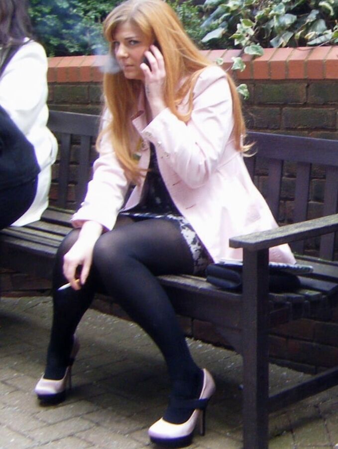 Street Pantyhose - Brit Chicks on the Street
