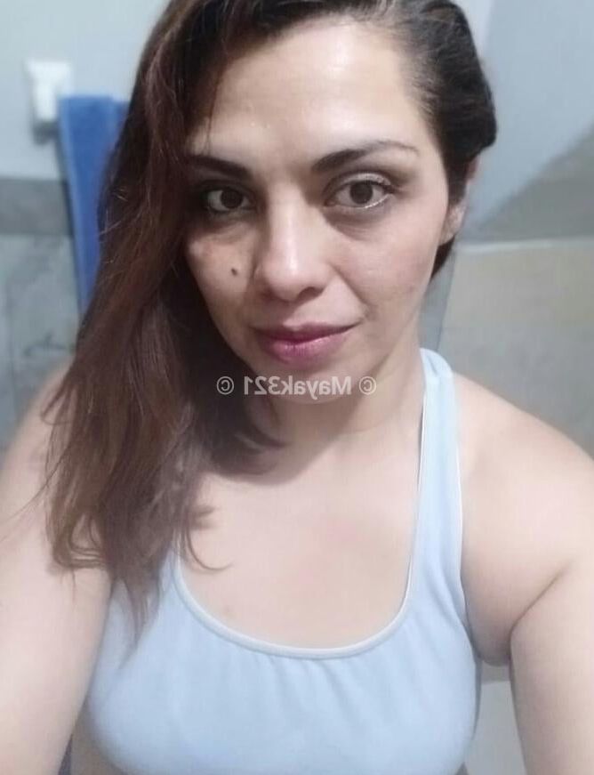 NRI KI NANGI GAND AUR FUDDI