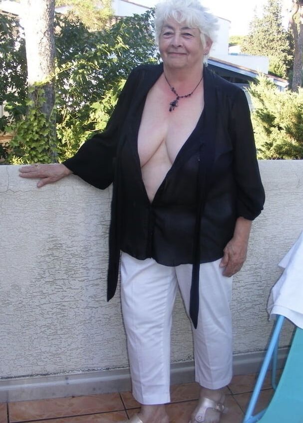 Various granny mature bbw busty clothes lingerie