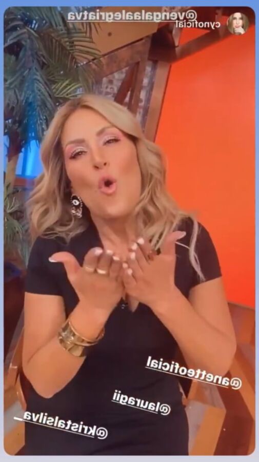 Mexican Kristal opening her mouth to receive everyone&;s milk