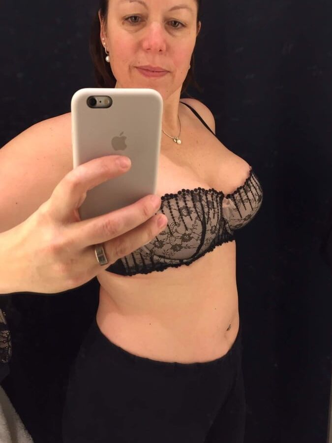 milf brune sexlife