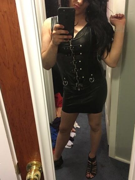 Stupid Sissy Courtney