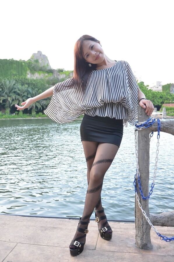 korean girl in pantyhose and platform sandals