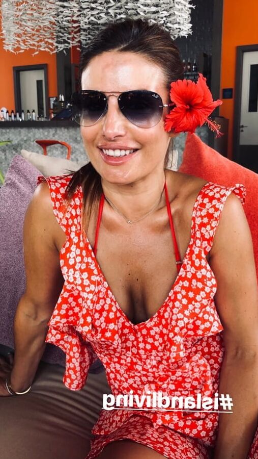 ada nicodemou