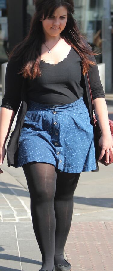Street Pantyhose - Heavy Legged Brit Sluts