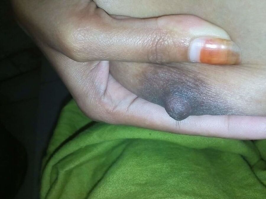 Bangladeshi girl send nudes with sexy boobs