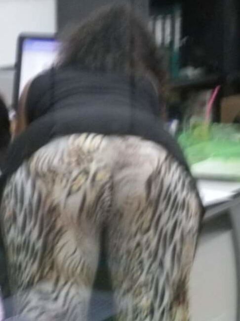 BBW Ass at work,,,
