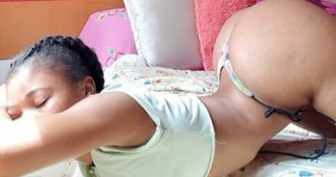 Big assed women on all fours