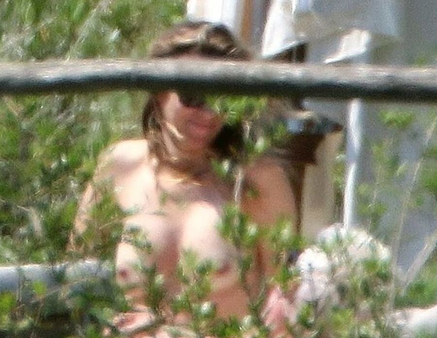 Alejandra Silva topless vacation Italy aug