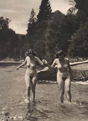 Nude Beach Explore.