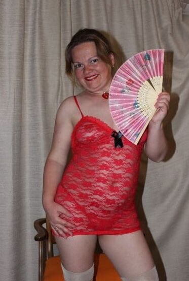Mature and older women posing: