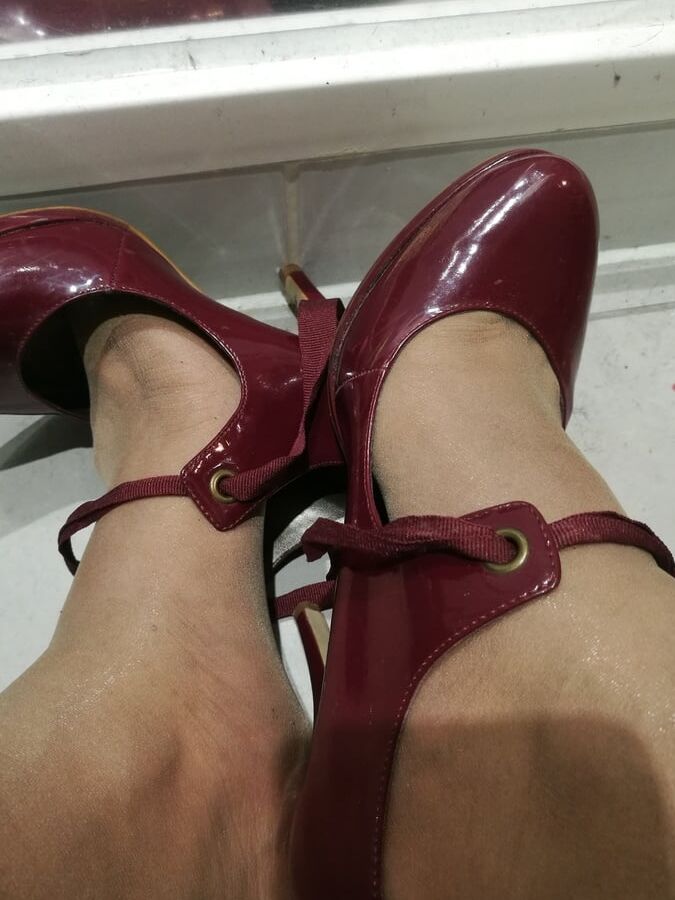 SMA asian mature feet