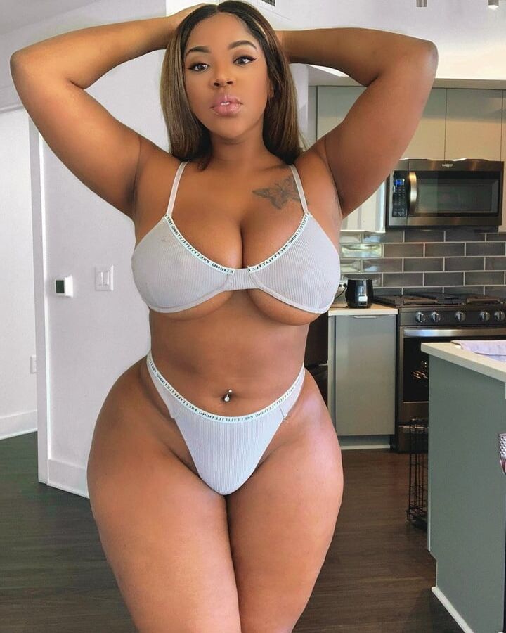 Latina and Ebony Queens