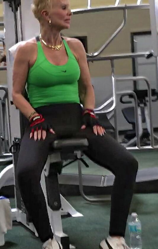 sexy rothaarige oma