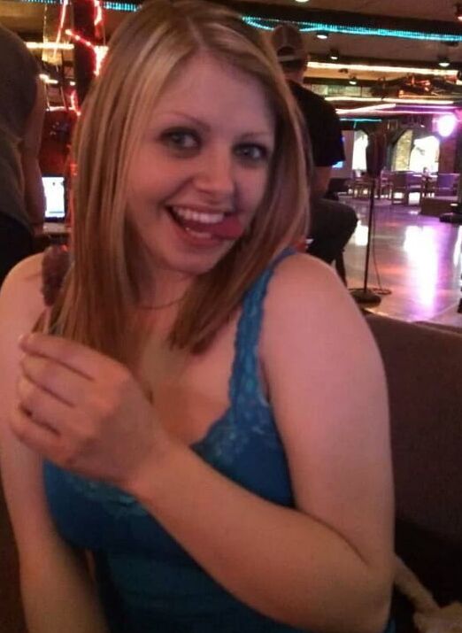 Cute Big Tit Blond