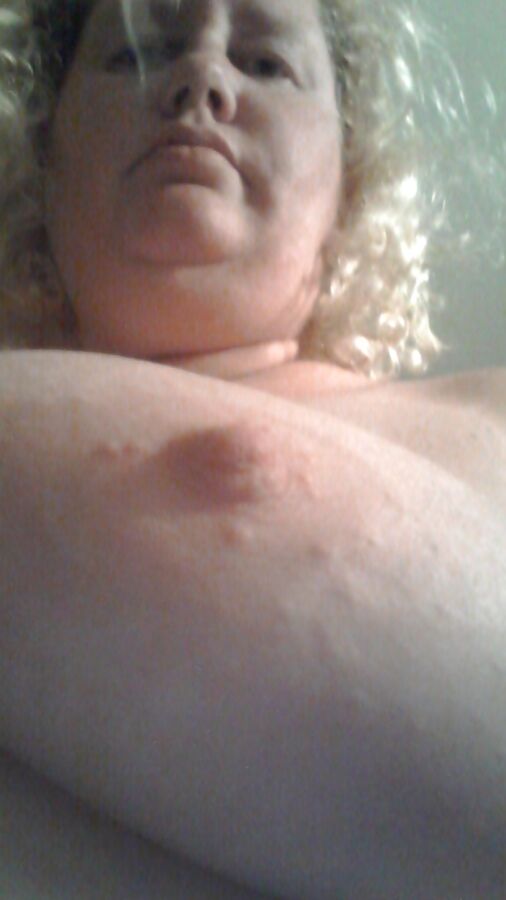 Few nudes