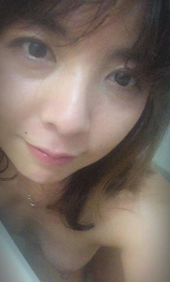 Cute Singaporean Chinese Girl