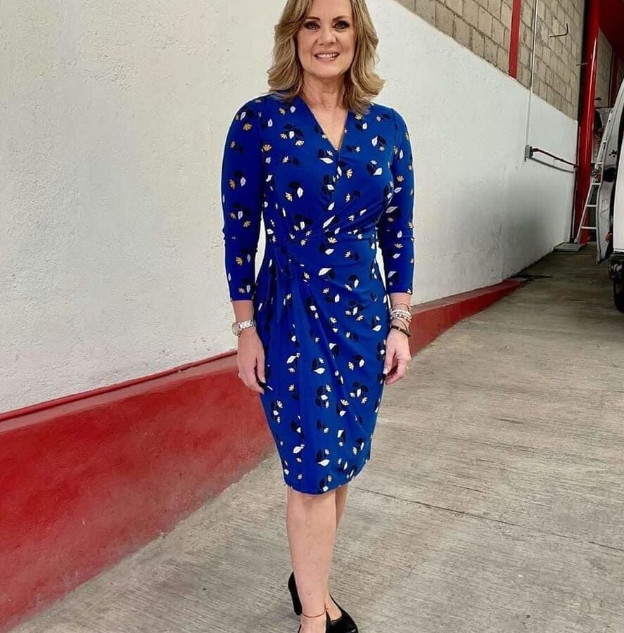 Famosas Erika Buenfil Tetona madura actriz - Mexican actres