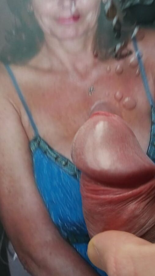 big cleavage grannies wank with cum