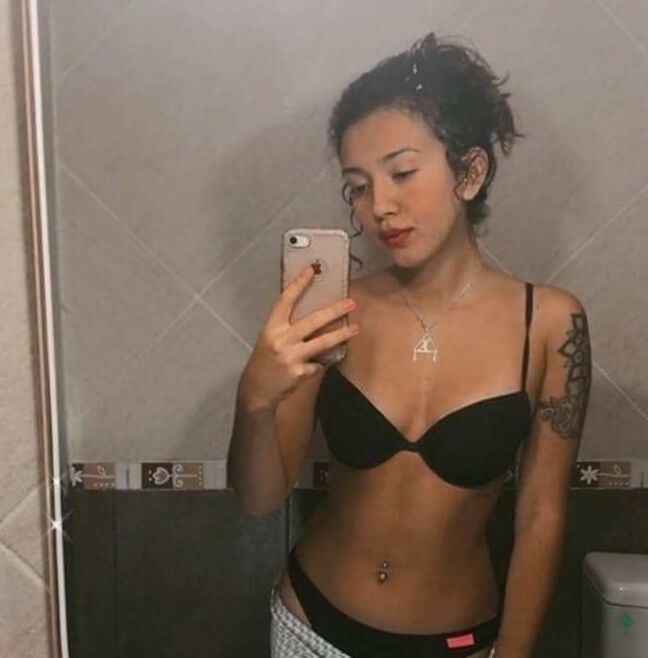 BIQUINES BIKINI TESUDAS RABUDAS CAVALAS