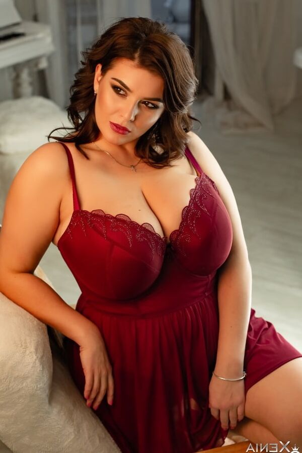 Random pictures of a babe