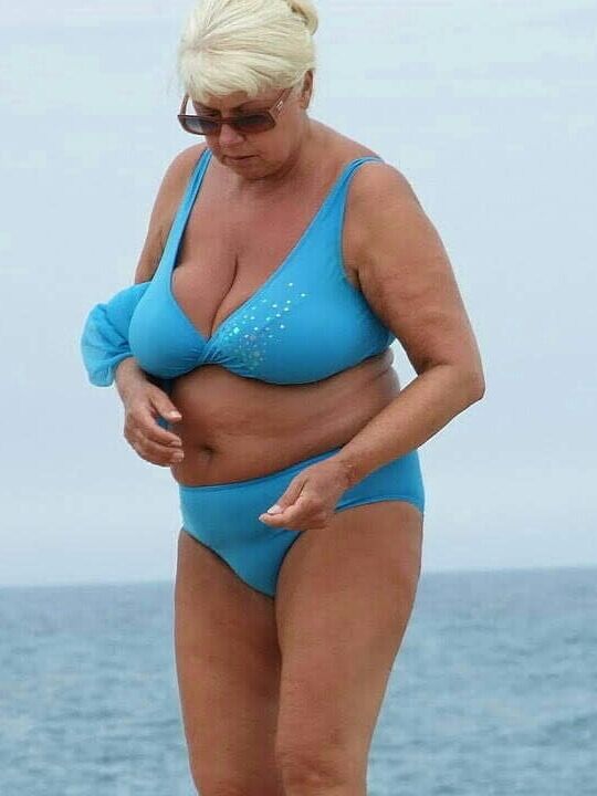 Mature ladies at the beach