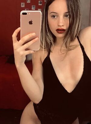 On Instagram- valenpalacioss