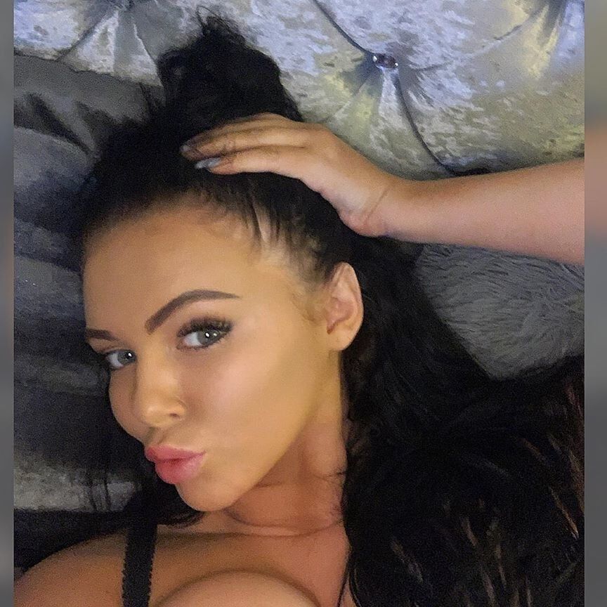 Stupid Chav Sluts- Ashleigh W