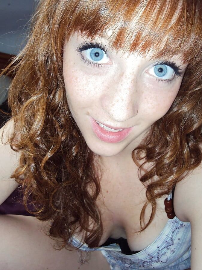 Exposed - Slutty Redhead Spreads