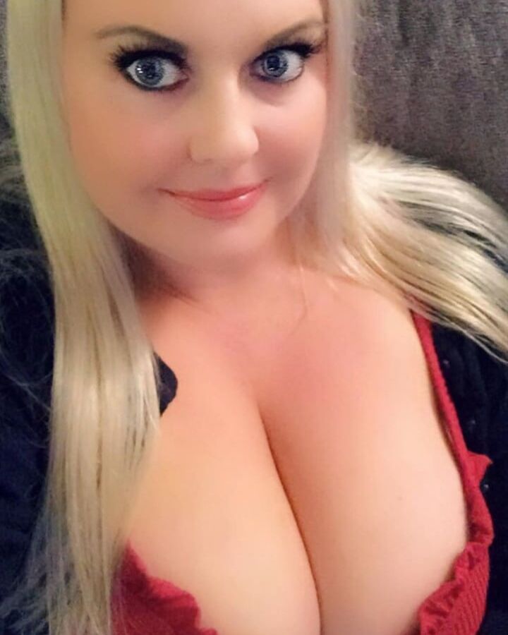 Fat blonde for comnents