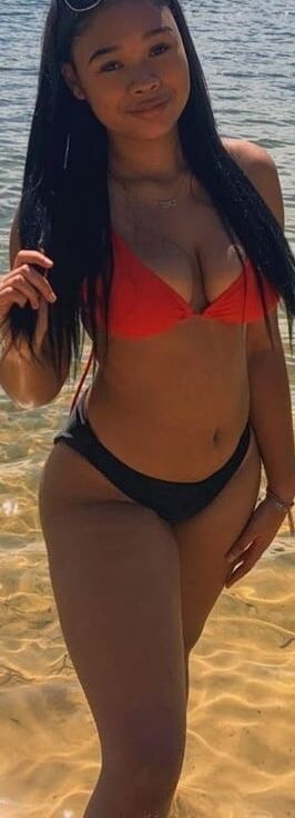 Young Ebony Sweet Melons(-)
