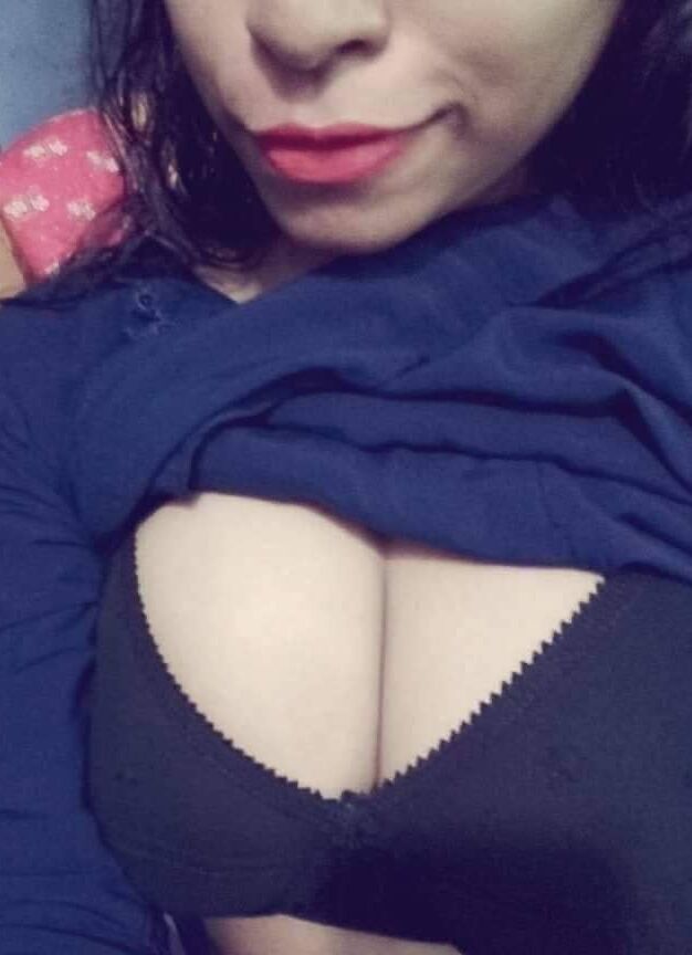 Cute Big Boobs Indian Girl naked