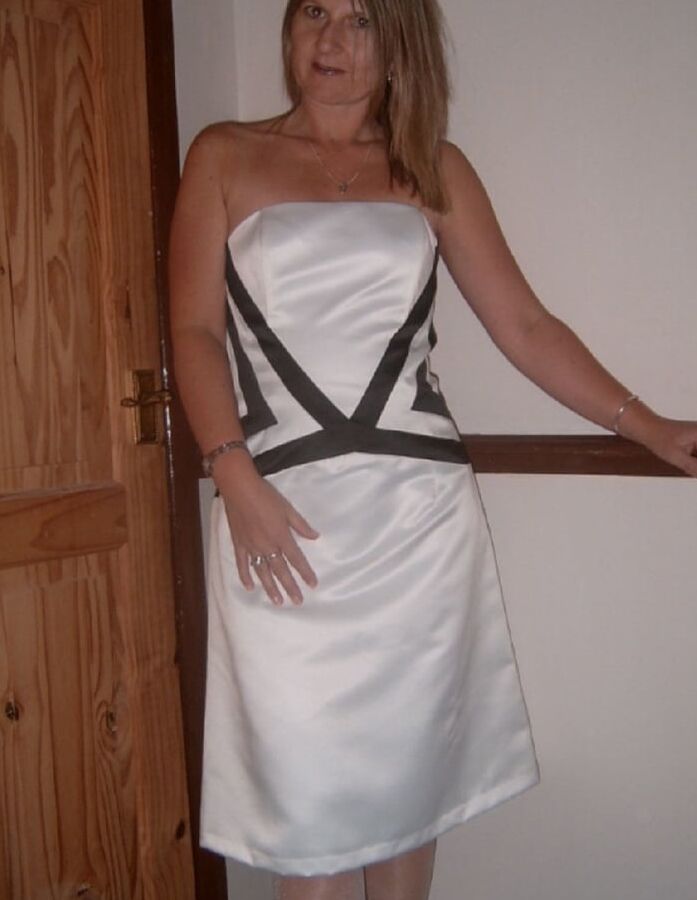 A simply stunning milf gets what she wants