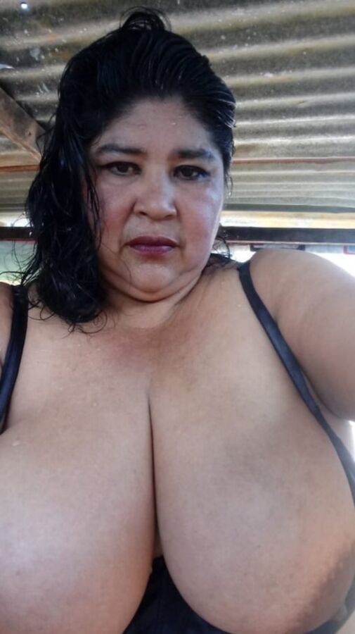 Madura mega Tetona