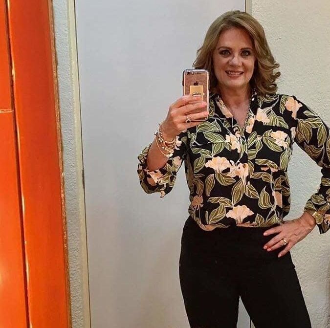 Famosas Erika Buenfil Tetona madura actriz - Mexican actres