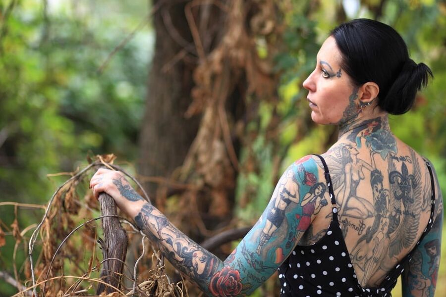 Helena Lo.