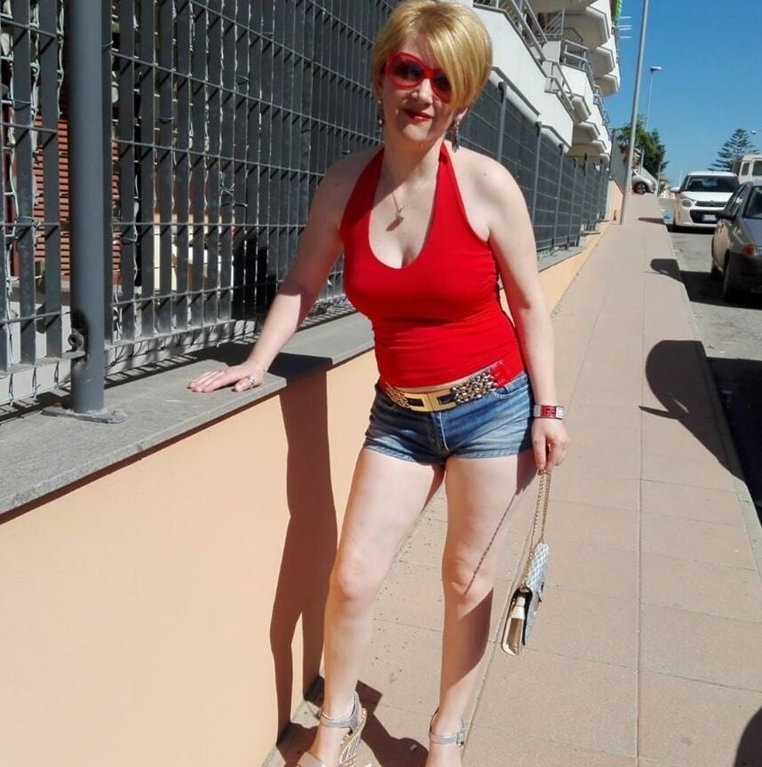 Daniela years old milf