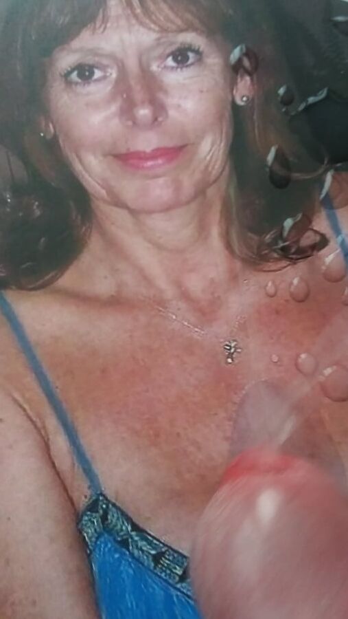 big cleavage grannies wank with cum