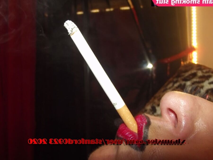 CHAIN SMOKING SLUT