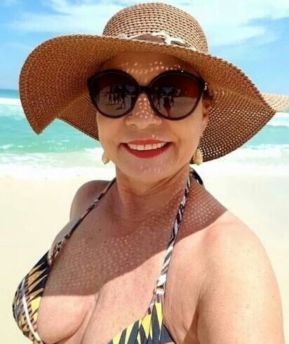 Mature ladies at the beach