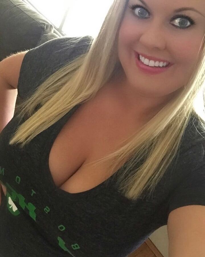 Fat blonde for comnents