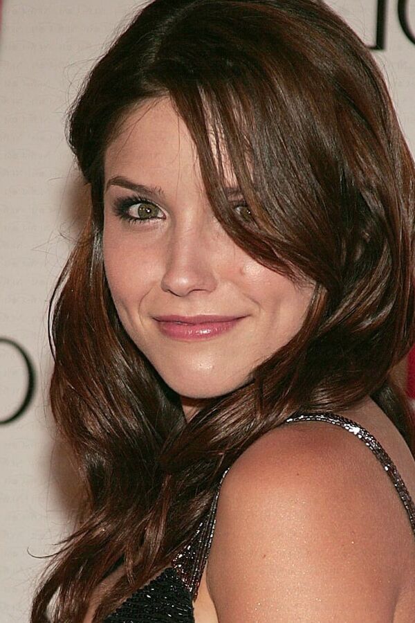Sophia Bush