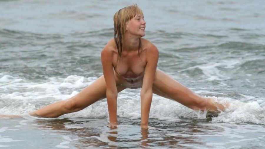 Mix beach sex