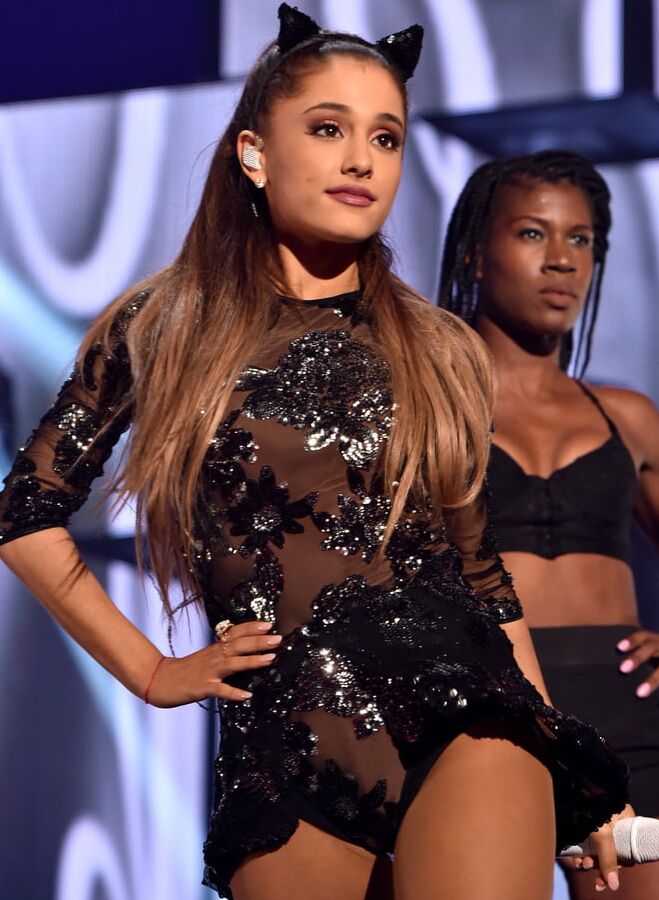 ariana grande fap