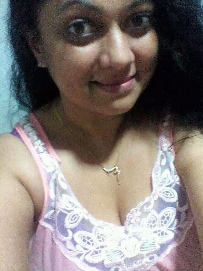 wonderfull ladies sri lanka