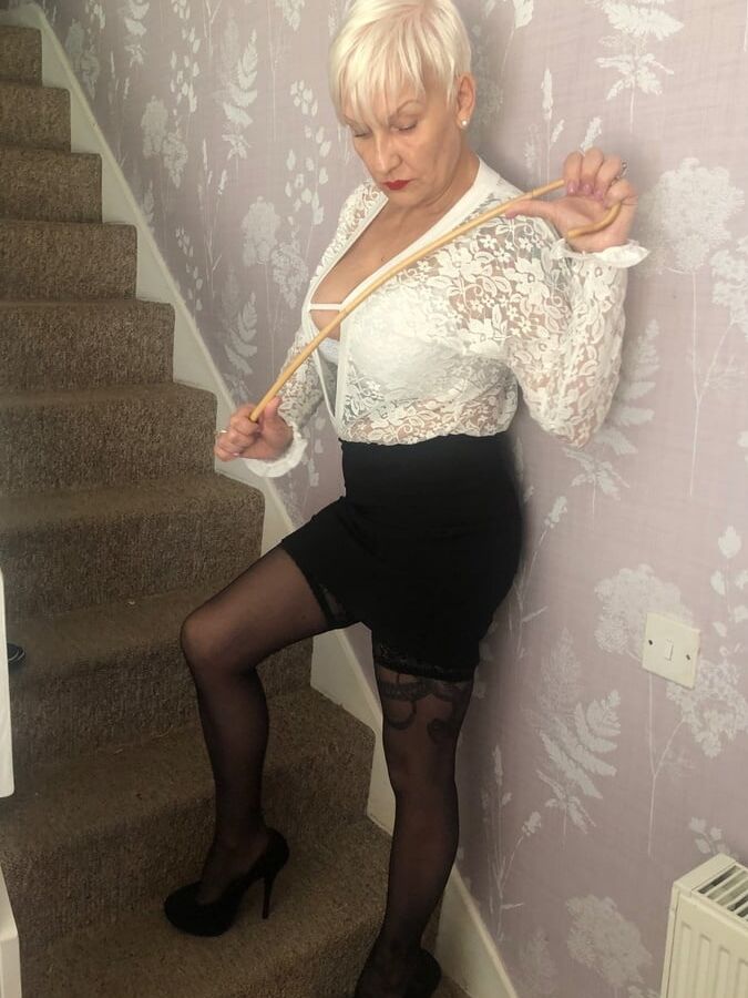 Mature femdom