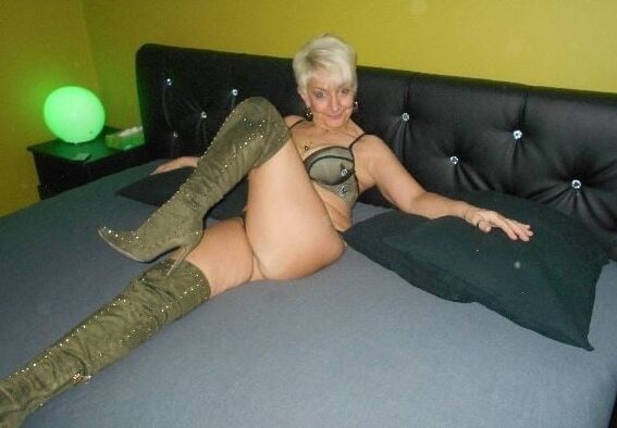 Michele, Belgian mature libertine