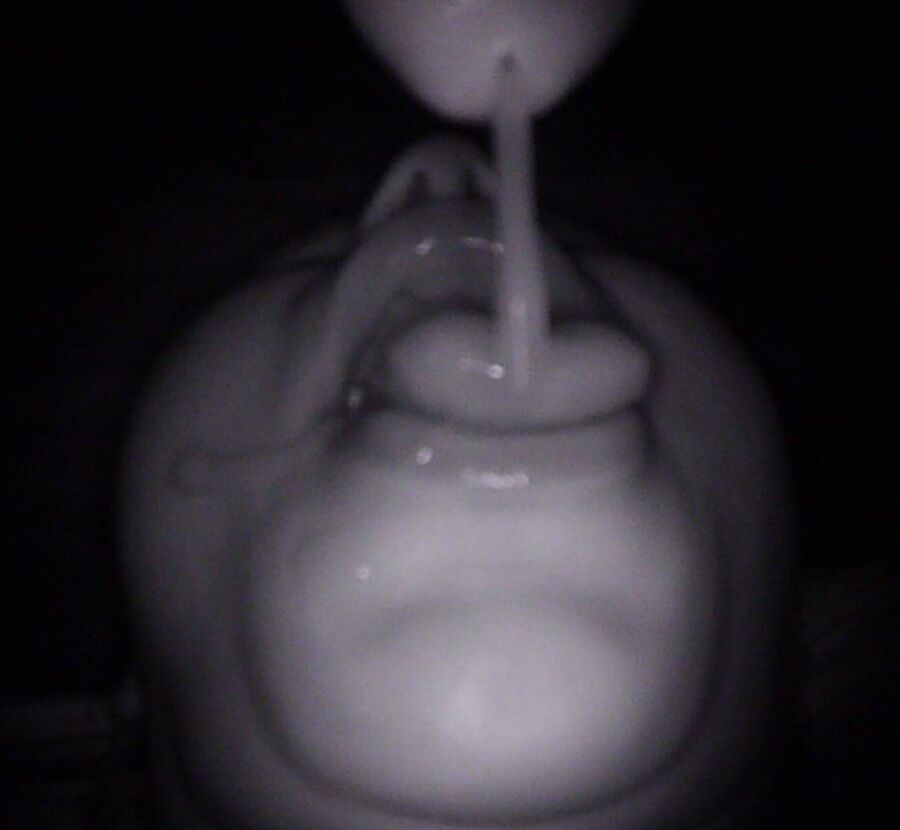 Wife loves to suck and swallow sperm.
