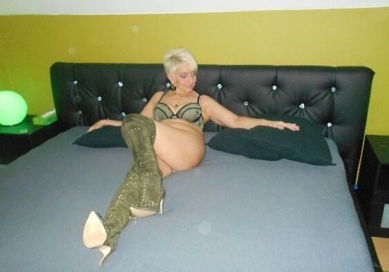 Michele, Belgian mature libertine